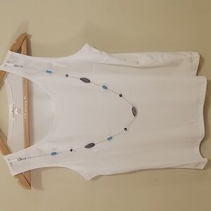 03 Tradition white sleeveless top Med (10/12) ptp 20